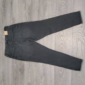 Ultra High Rise Jegging NYC Black stretch jeans size 11